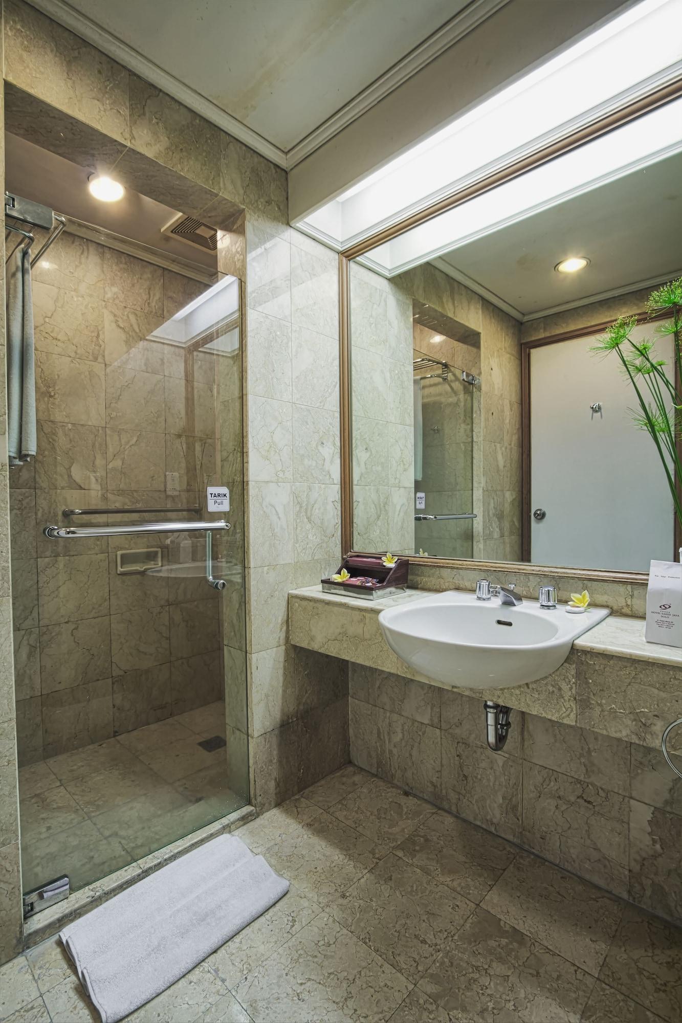 Hotel Sahid Jaya Solo Εξωτερικό φωτογραφία