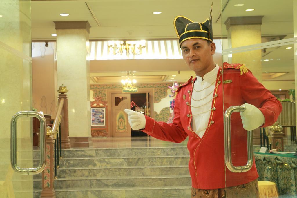 Hotel Sahid Jaya Solo Εξωτερικό φωτογραφία