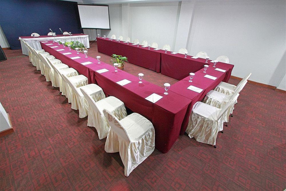 Hotel Sahid Jaya Solo Εξωτερικό φωτογραφία