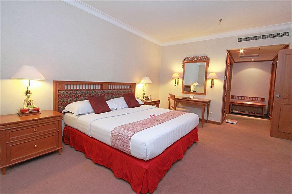Hotel Sahid Jaya Solo Εξωτερικό φωτογραφία