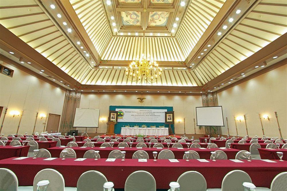 Hotel Sahid Jaya Solo Εξωτερικό φωτογραφία